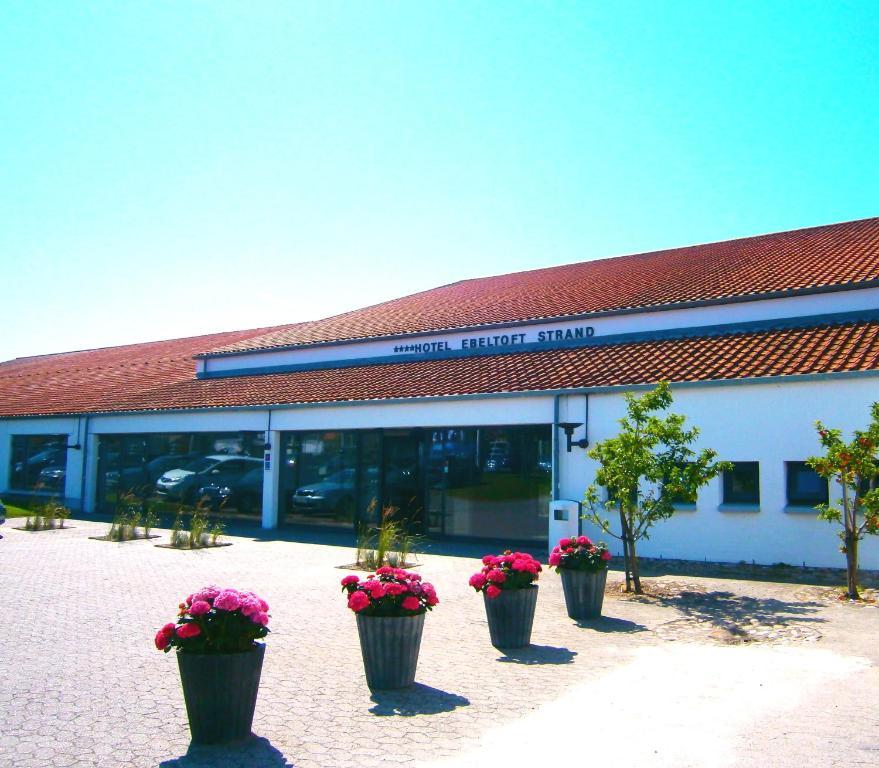 Langhoff & Juul Boutique Hotel Og Restaurant Ebeltoft Dış mekan fotoğraf